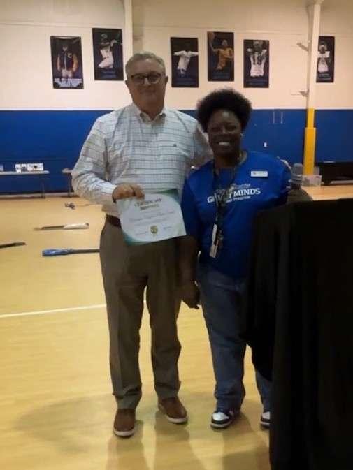 In addition to attending the graduation ceremony, Kiwanis President Ed Pruitt generously volunteered his time by helping serve lunch to the graduates, demonstrating the Kiwanis commitment to serving the community and supporting local youth. His hands-on involvement reflected the spirit of volunteerism that makes programs like the Great Minds Summer Camp so successful. 